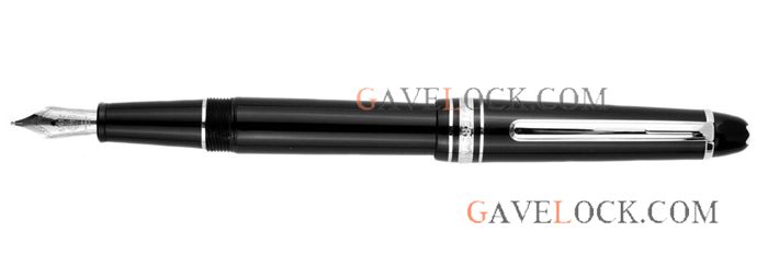 AAA Montblanc Meisterstuck Fountain Pen Black & Silver